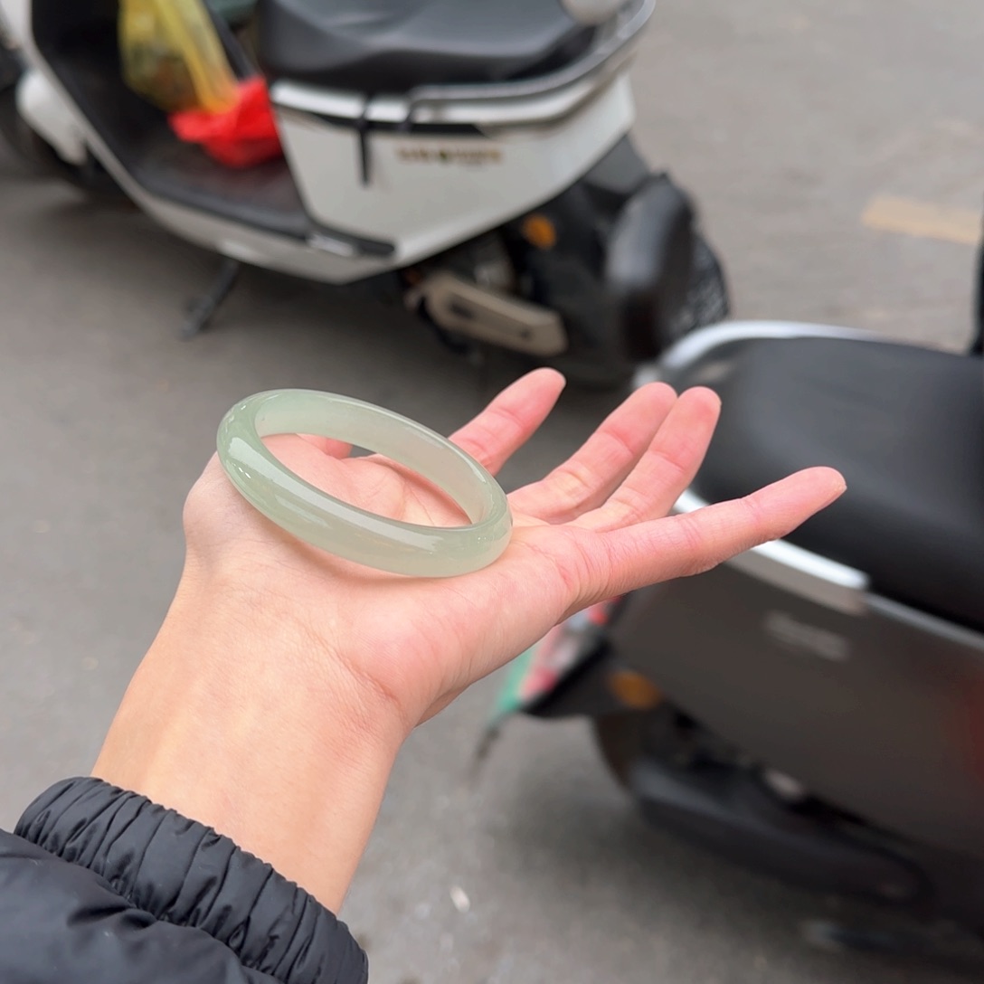 未镶嵌手镯东陵石