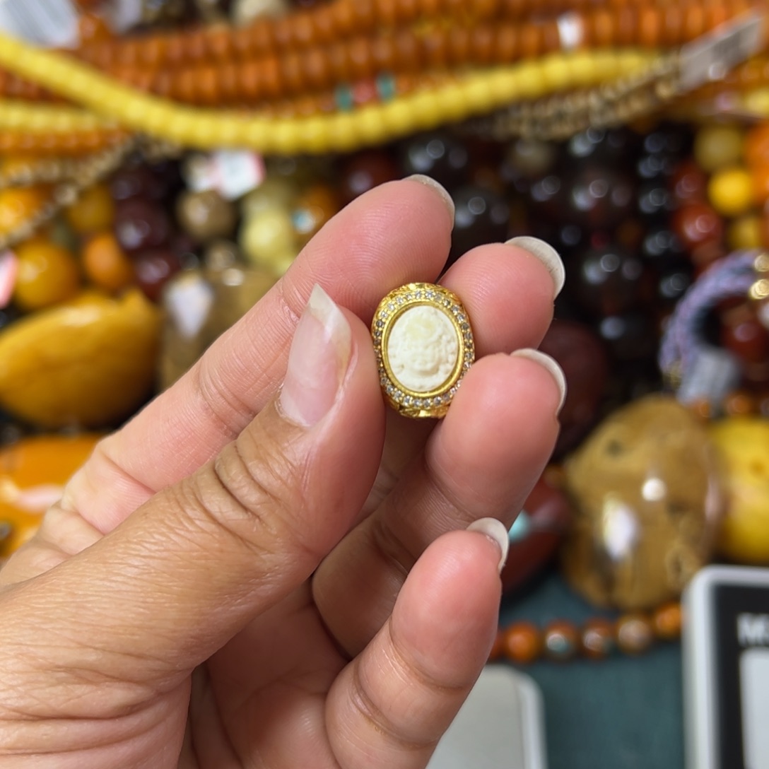 琥珀珠宝奇石未镶嵌338