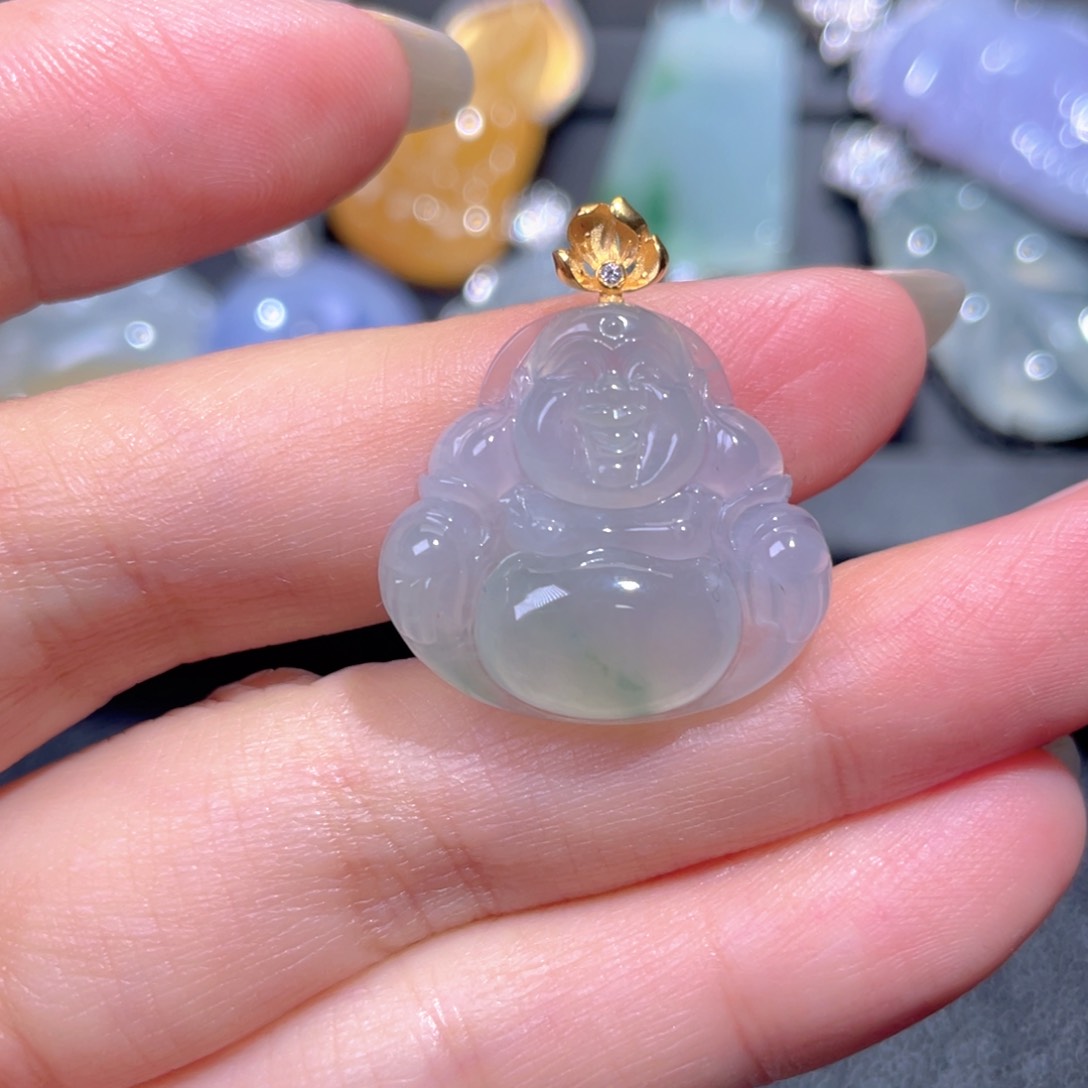 颈饰18K金镶嵌翡翠翡翠