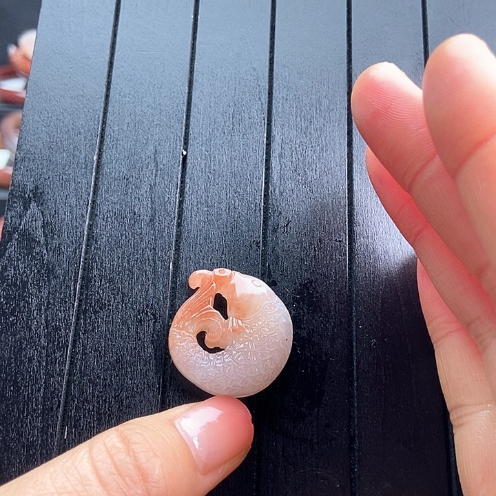 石英质玉颈饰未镶嵌