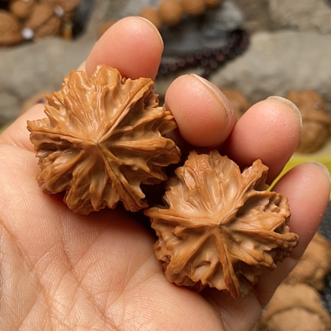 【闪购商品】把件文玩核桃三棱正奔35