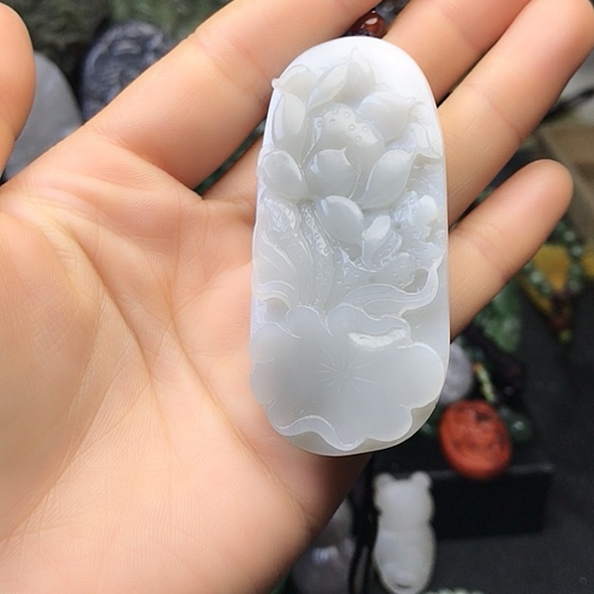 和田玉未镶嵌挂件