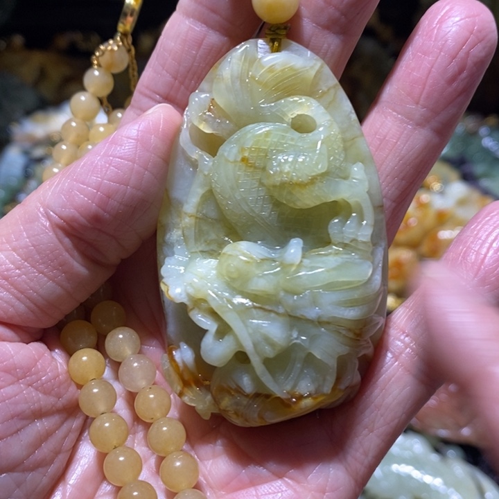 岫玉岫玉吊坠未镶嵌