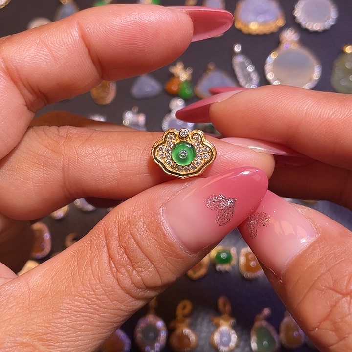 翡翠银S925镶嵌颈饰