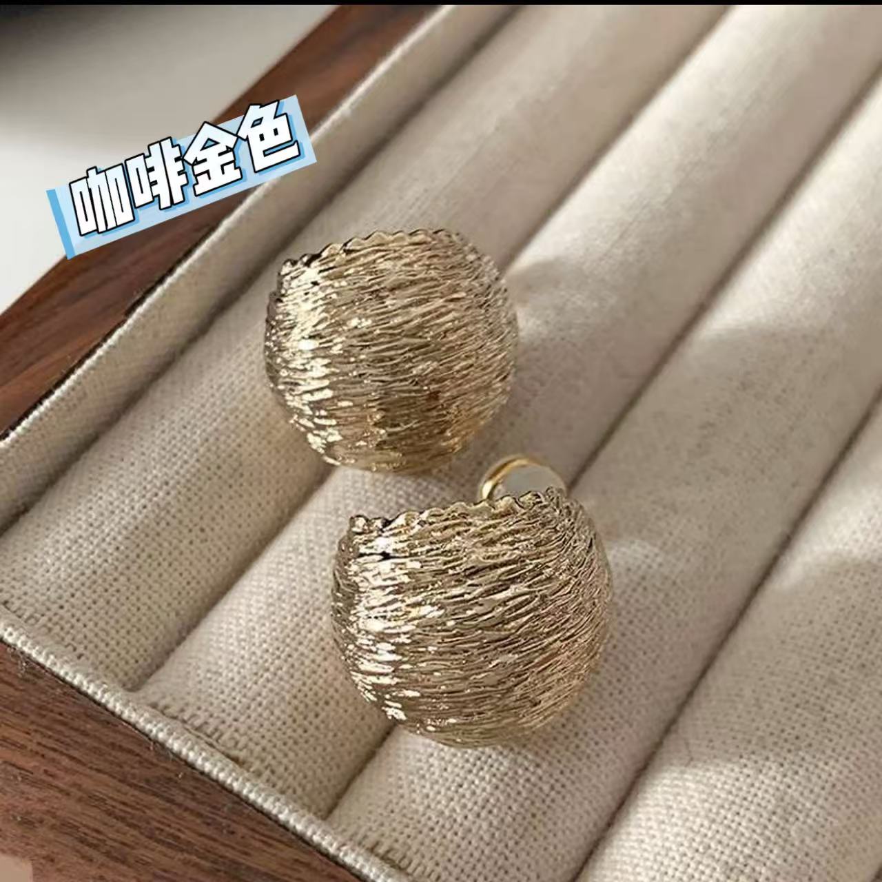铜合金耳饰 气质轻奢百搭简约简约优雅精致网红设计师耳环F3049