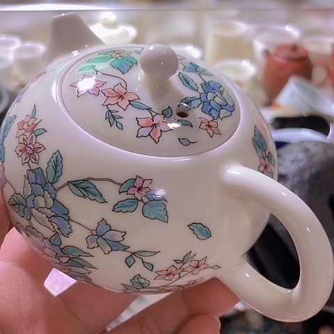 陶瓷制品及陶瓷艺术品微瑕