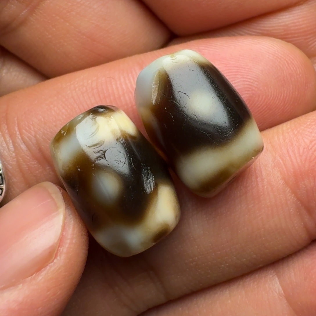 七***界非金属非金属仿纯三眼项链