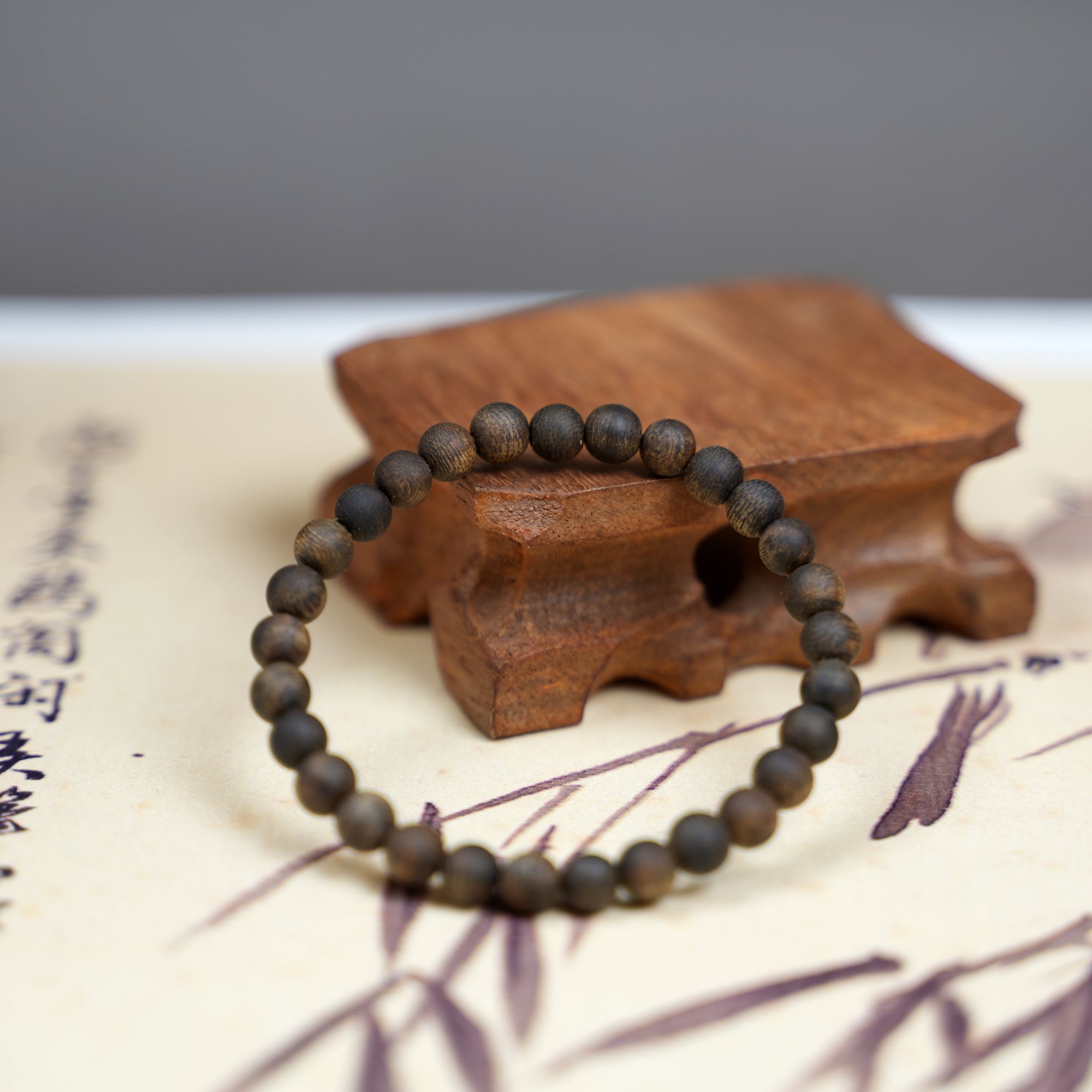 海南尖峰岭莺歌绿奇楠沉香手串卡6单圈圆珠99沉多样性发其一