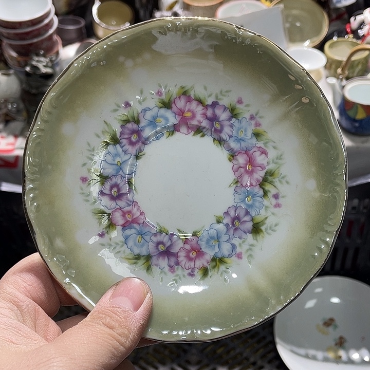 瓷片人们总是觉得我自己