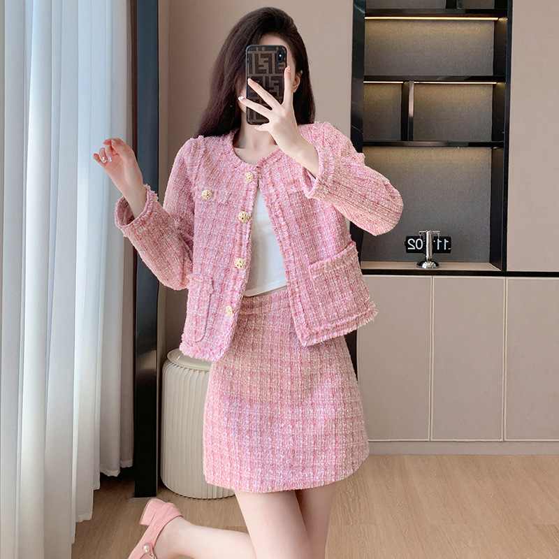 名媛气质高端女神范套装裙女2025年秋季新款小香风时尚洋气两件套