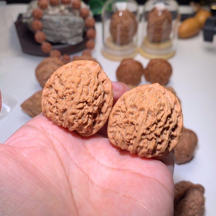 把件文玩核桃南疆石