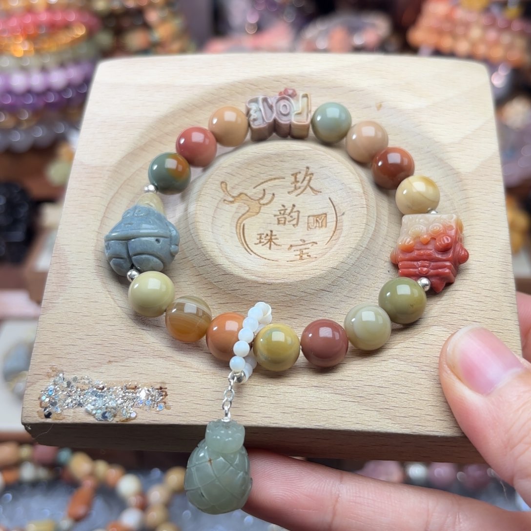 未镶嵌石英质玉珠宝半成品