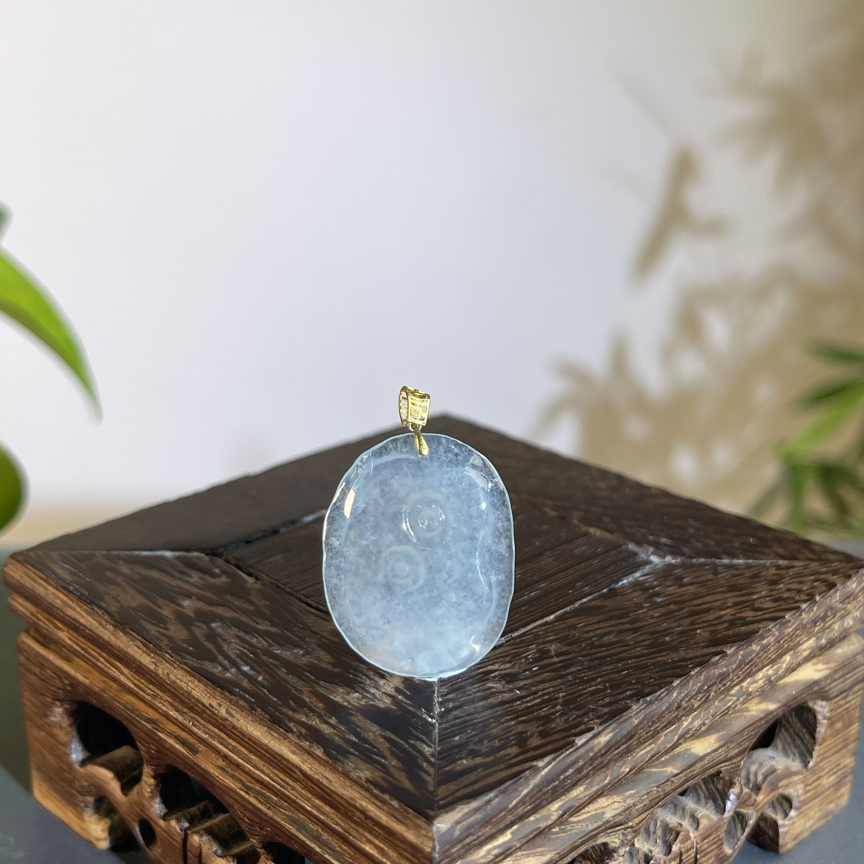 JCB24-011 18K精品天然翡翠A货原石吊坠