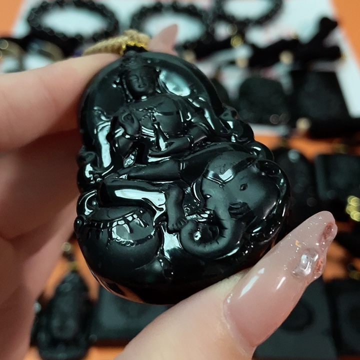 翡翠未镶嵌挂件千*