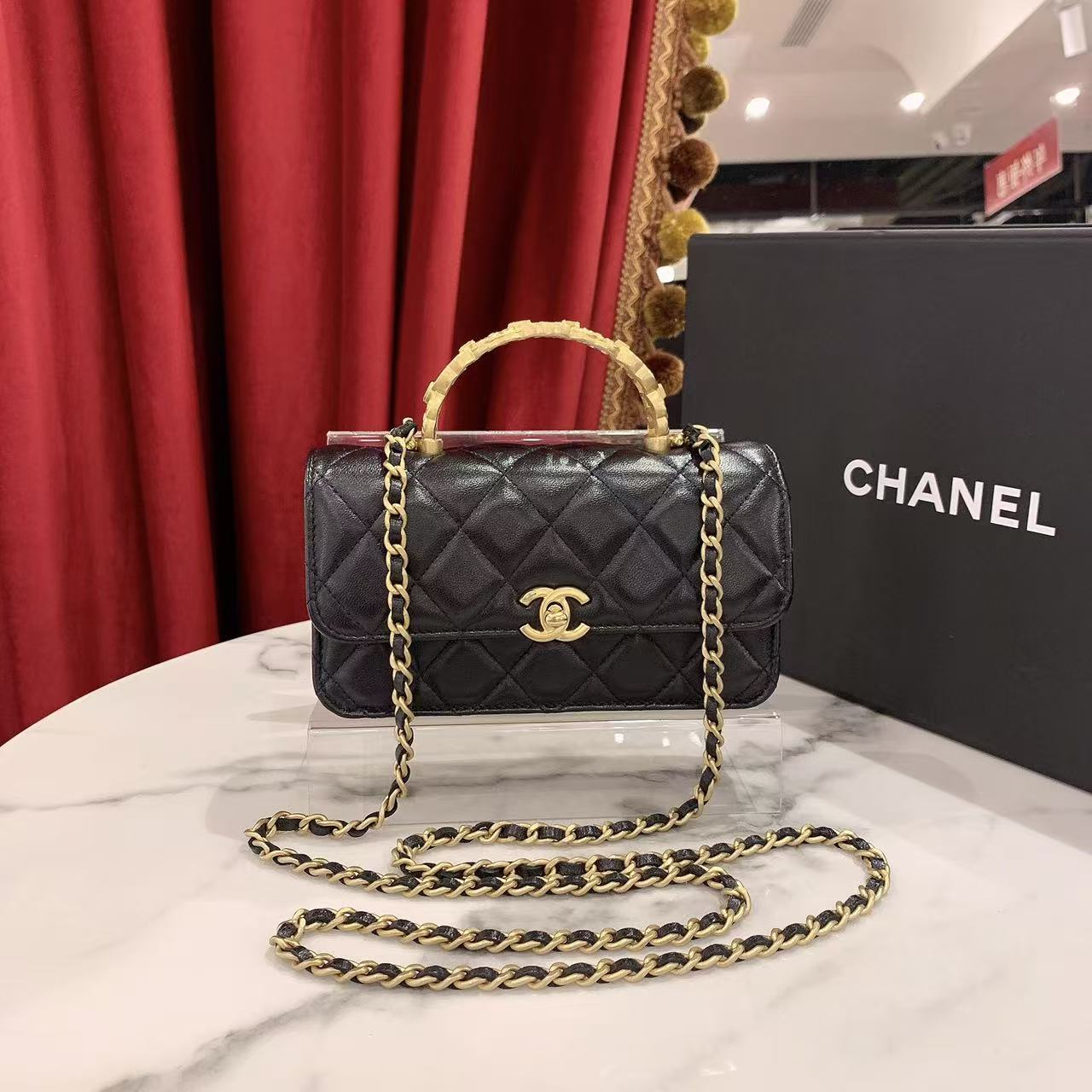 95新 Chanel/香奈儿 GGS24s手柄woc mini黑金手机包芯片85489577