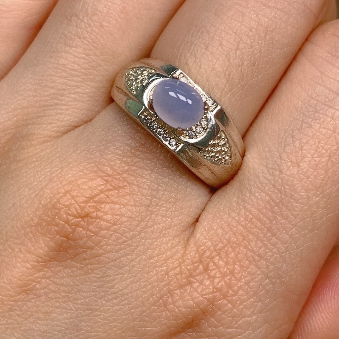 翡翠戒指未镶嵌翡翠