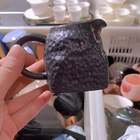 春***。陶瓷制品及陶瓷艺术品