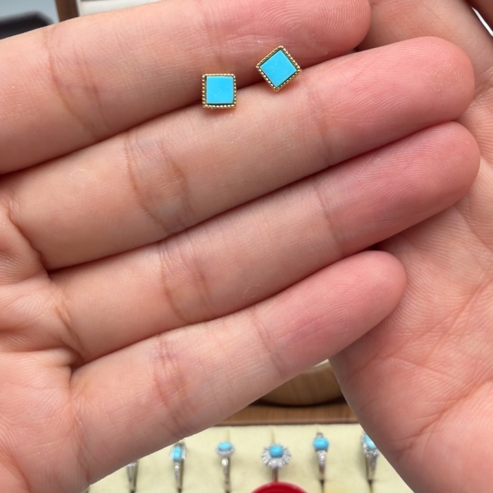 绿松石银S925镶嵌耳饰