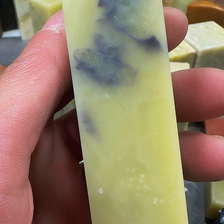 青田石向*葵青田封面青料子