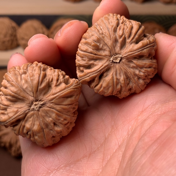 文玩核桃吊坠福****牙