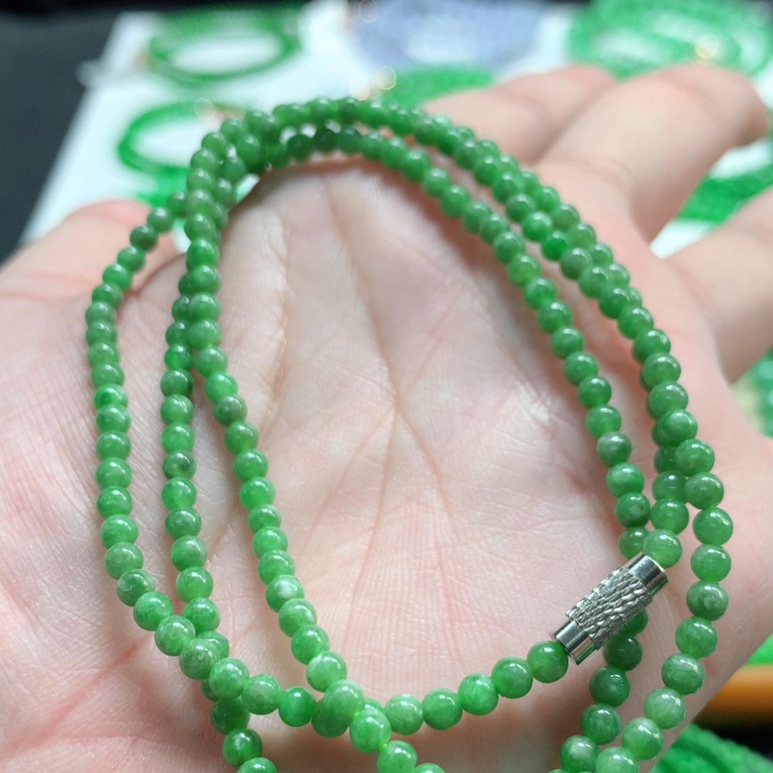 翡翠未镶嵌手链翡翠