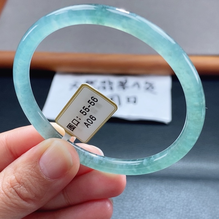 翡翠未镶嵌手镯天然手镯15