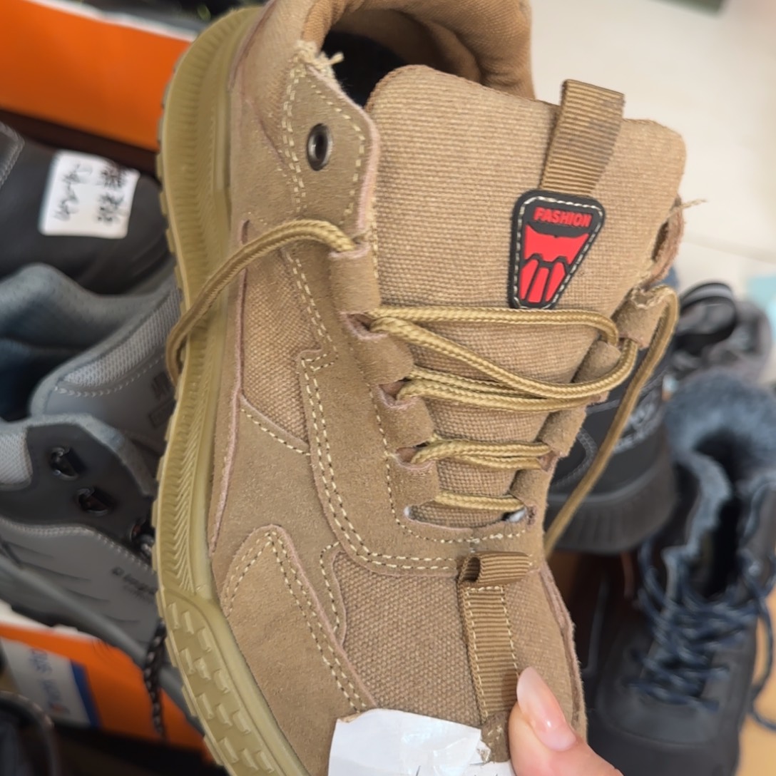 42码130驼。防烫绝缘运动