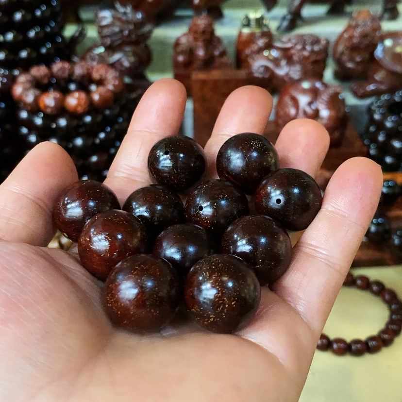 【闪购商品】檀香紫檀（小叶紫檀）