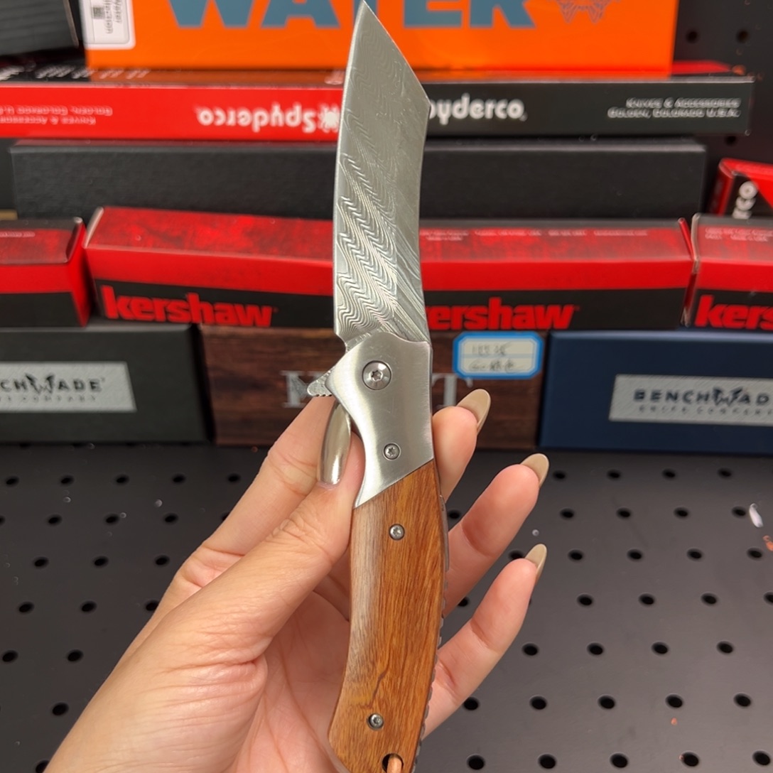 A***n龙鳞大马-花梨木柄