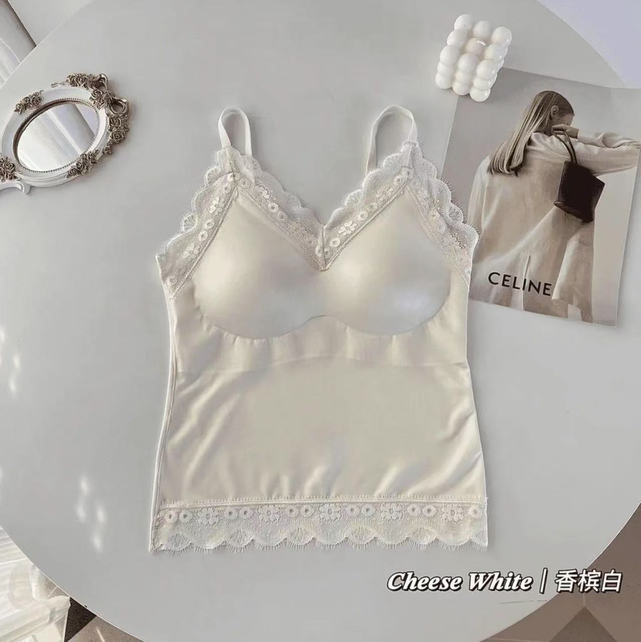 3596.【法式浪漫】百搭蕾丝美背塑型吊带背心