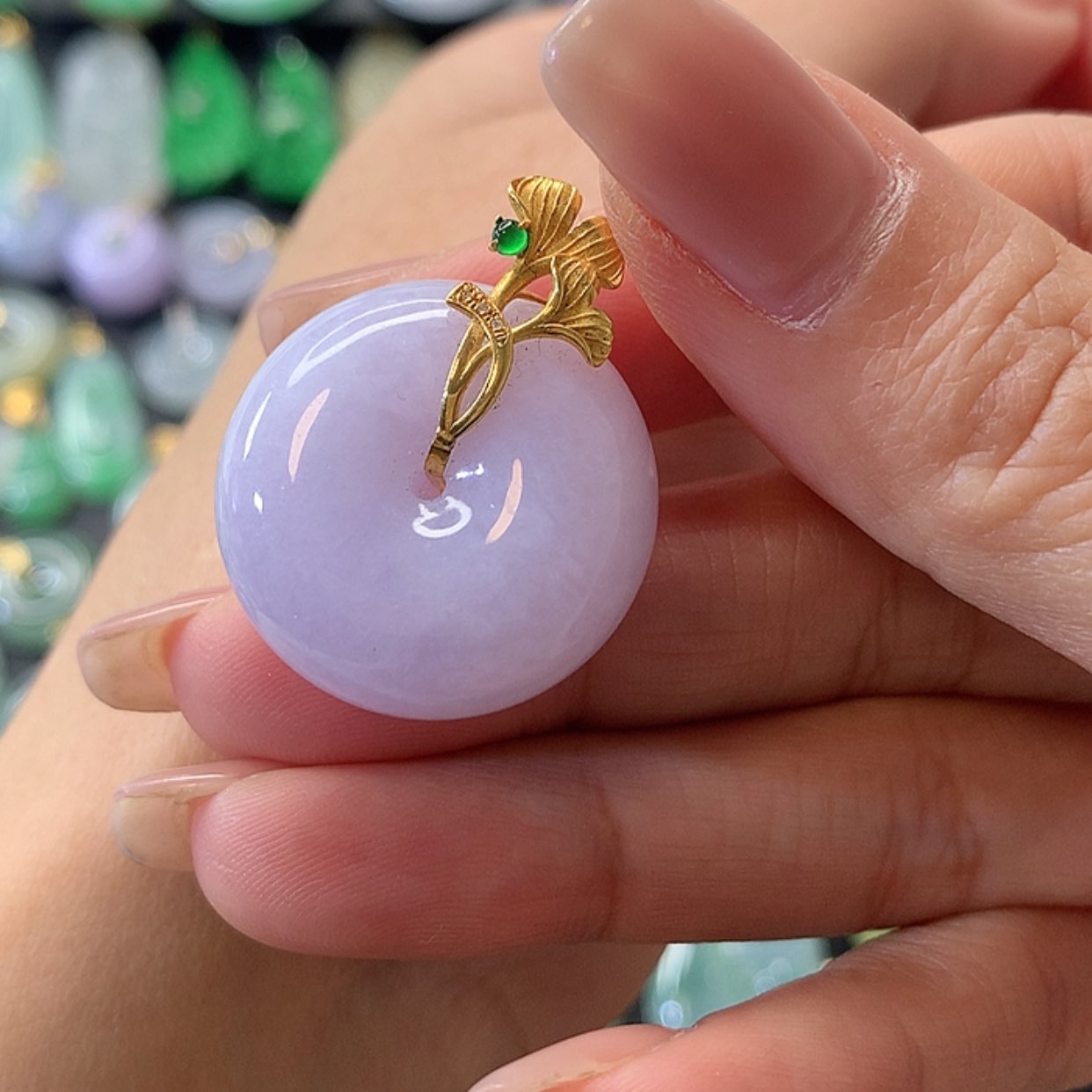 【闪购商品】翡翠吊坠(赠链)18K金镶嵌