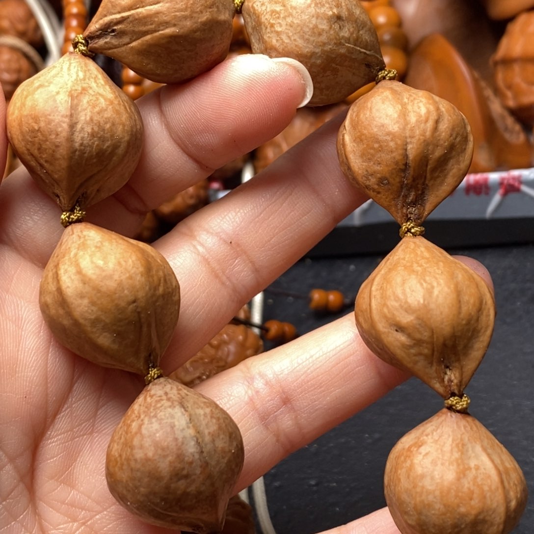 吊坠猴头核桃橄榄