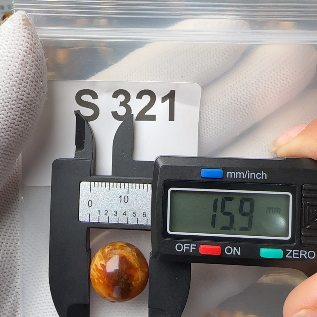 琥珀裸石未镶嵌15尺寸微