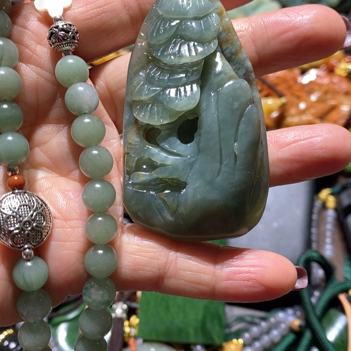 岫玉毛衣链未镶嵌