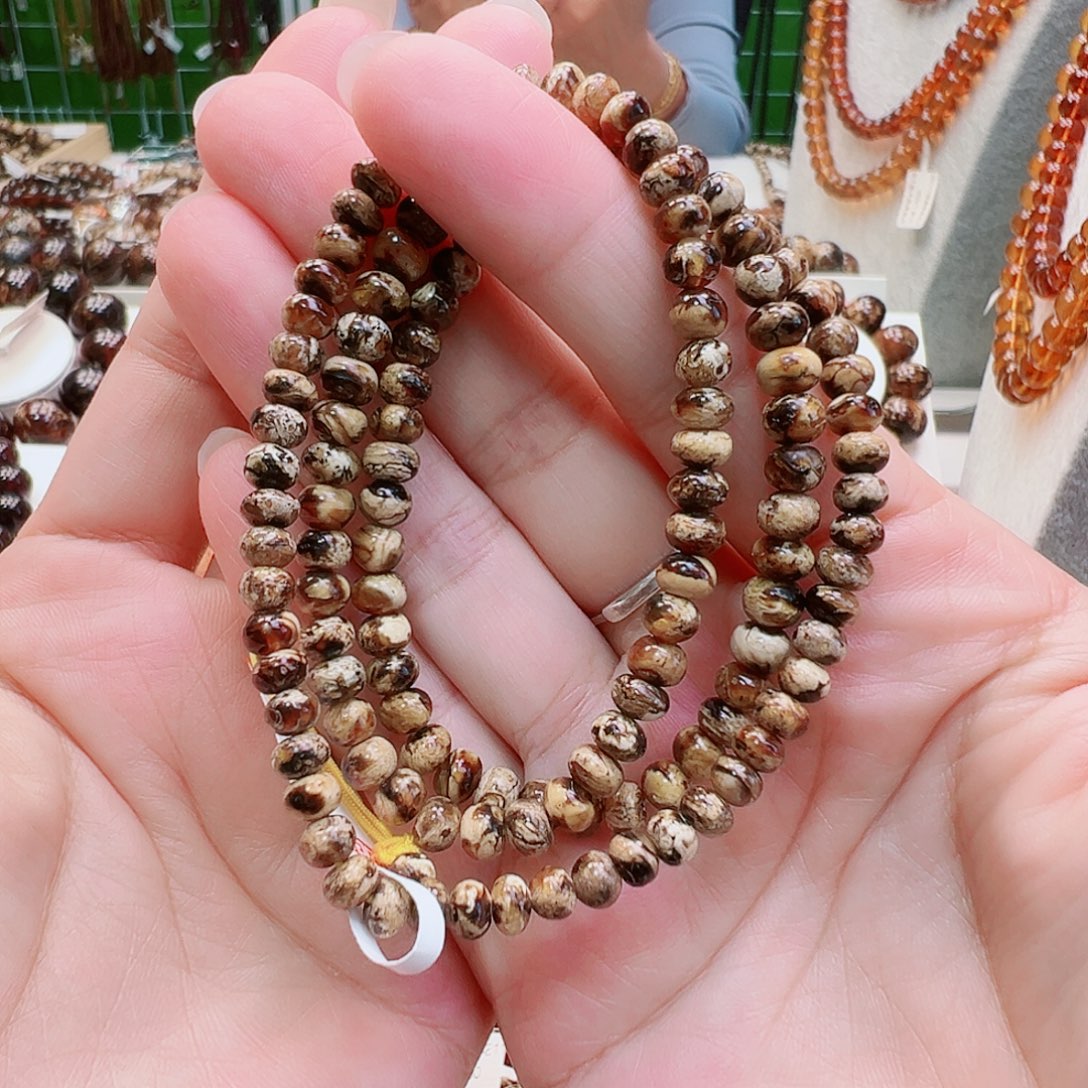 裸石琥珀未镶嵌抚顺琥珀5干白花