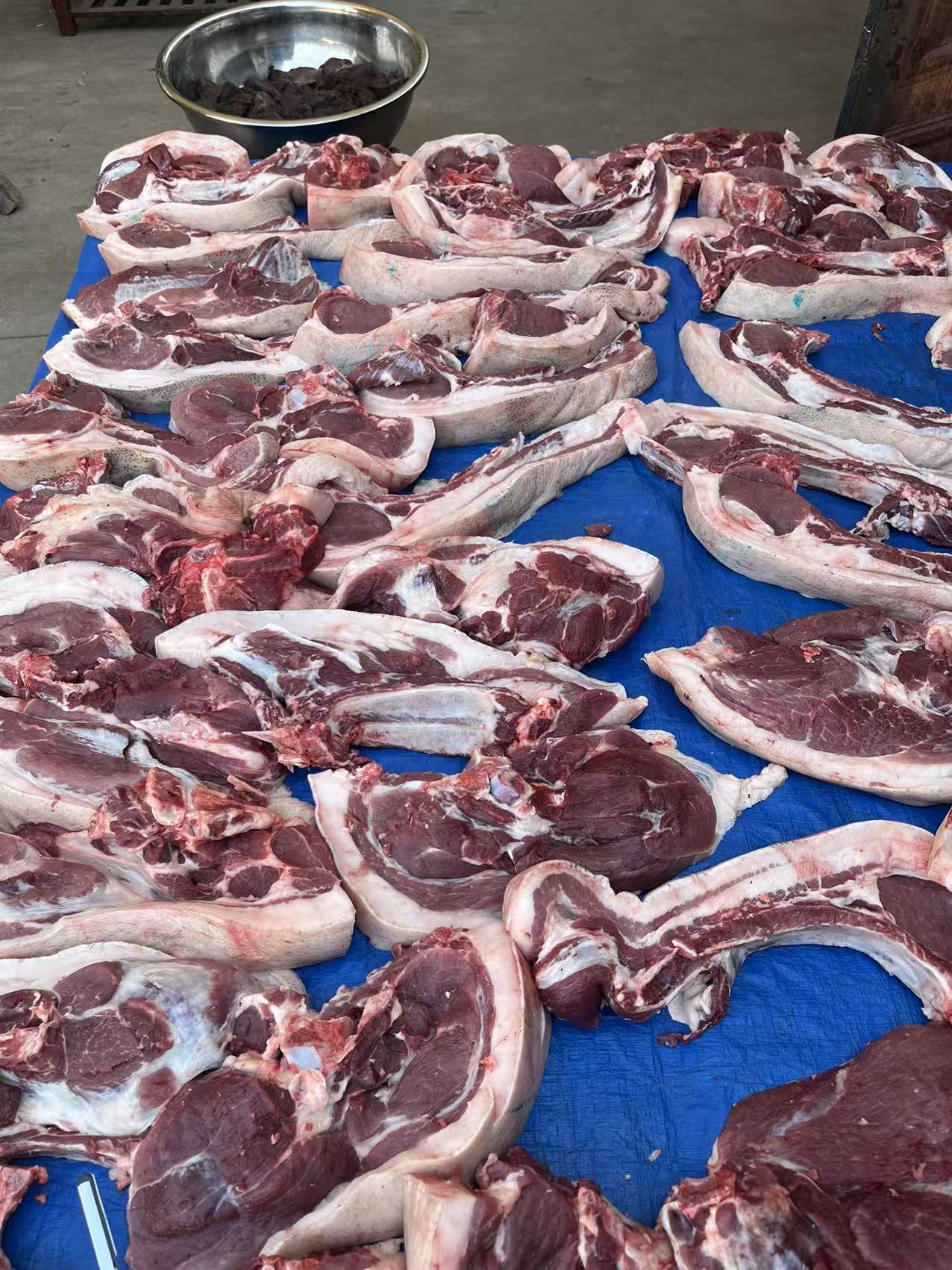 农家土黑猪排骨五花前后夹腿组合新鲜猪肉