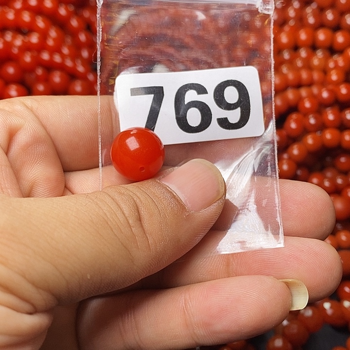 用***2南红玛瑙未镶嵌手链