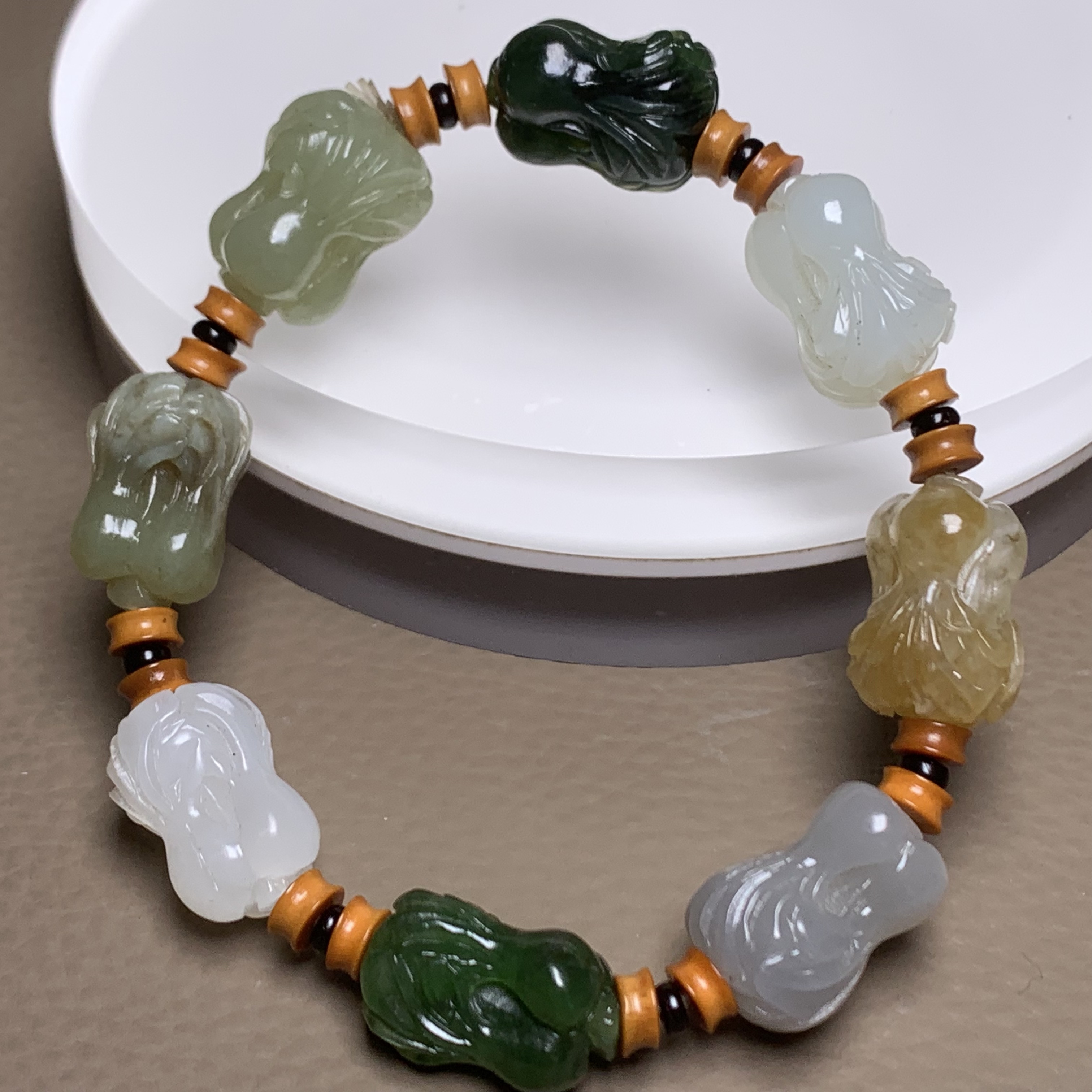 D1455珠宝玉石精选和田玉手串