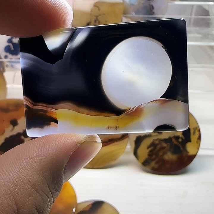 啊***嗲玛瑙/玉髓未镶嵌珠宝奇石