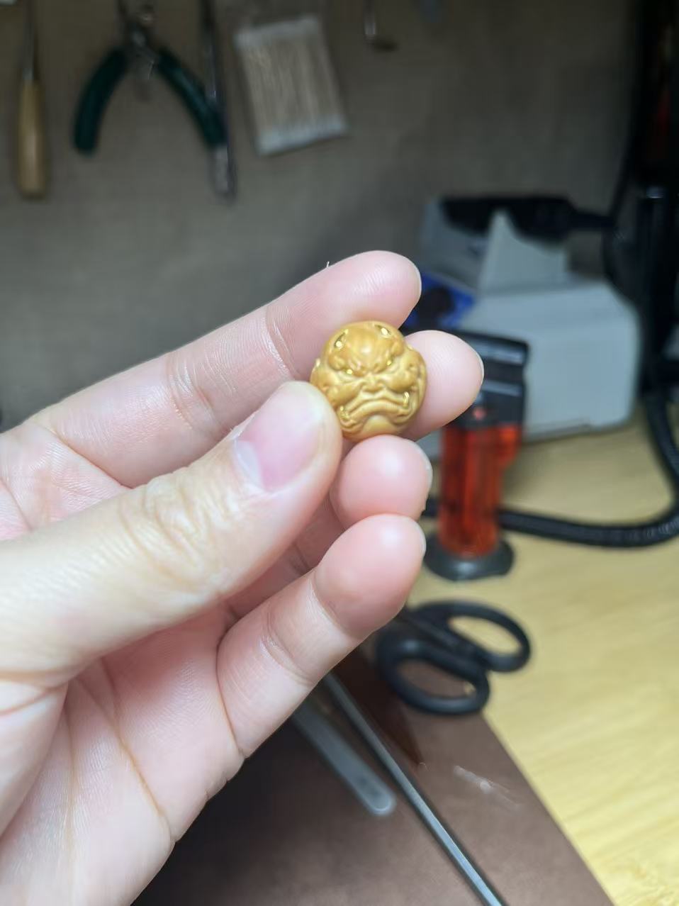 牛弗爷猴头雕刻猴头