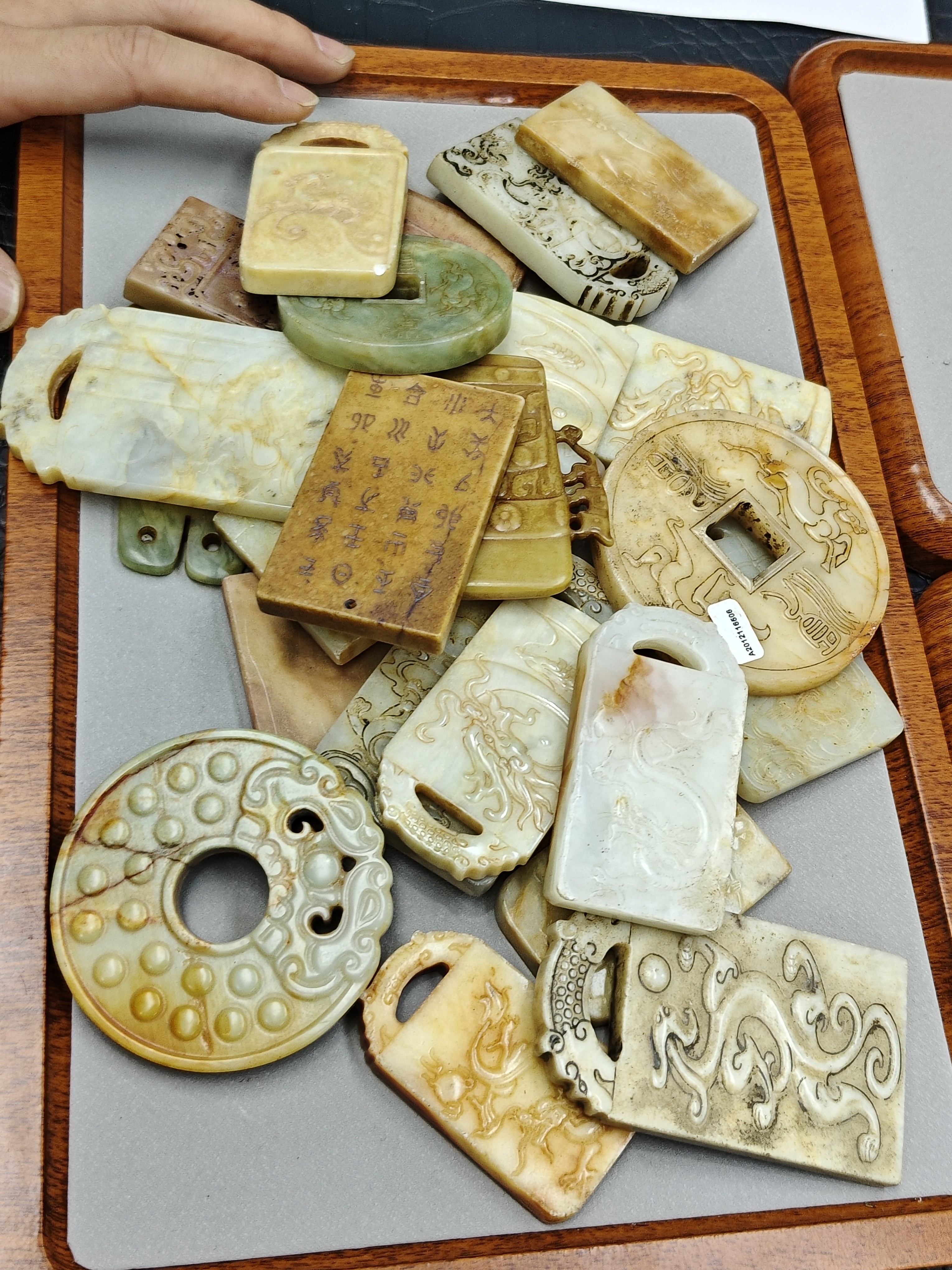 A115精品大牌子随机发