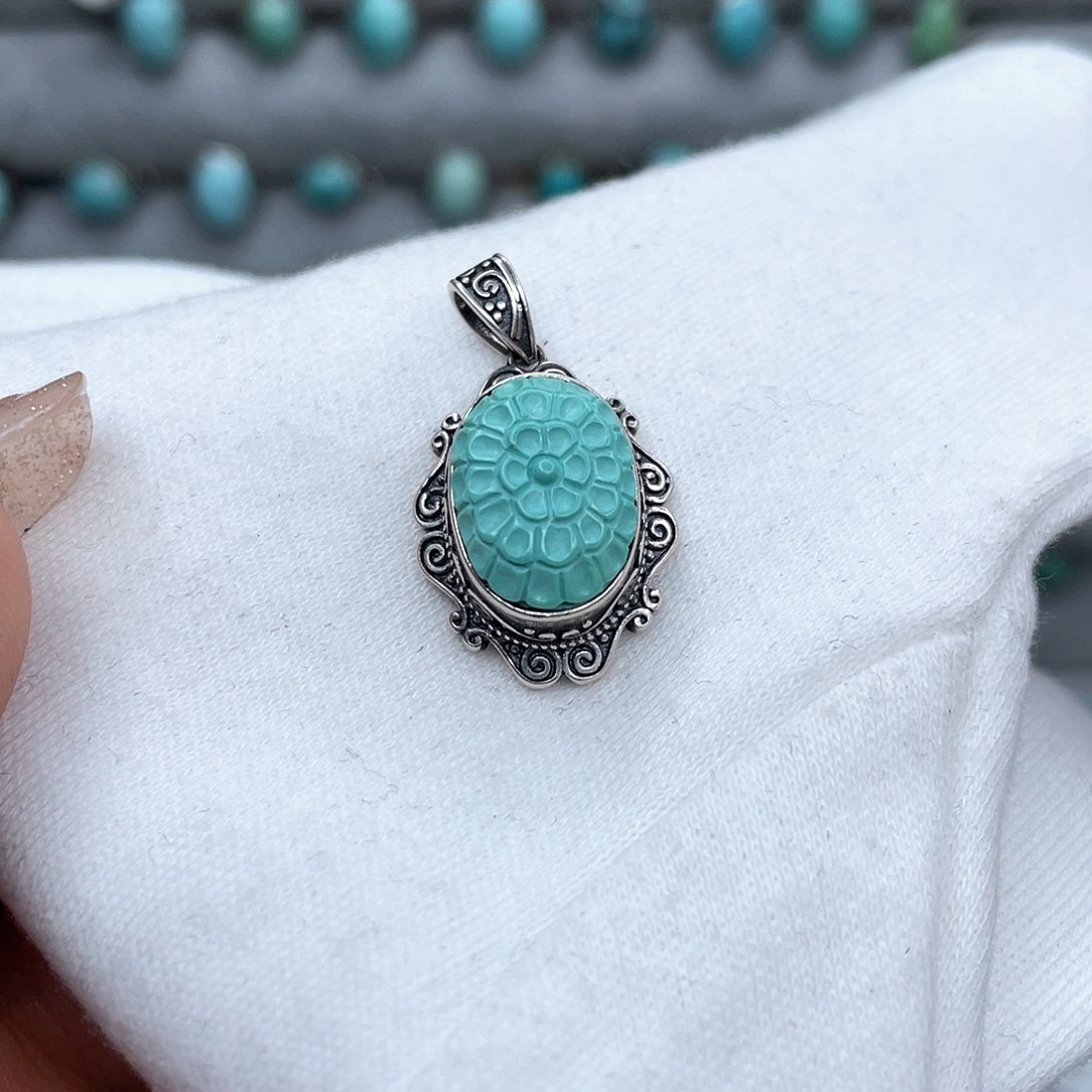 绿松石绿松石未镶嵌