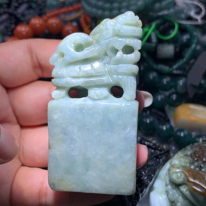 翡翠颈饰未镶嵌保真天然A货翡翠