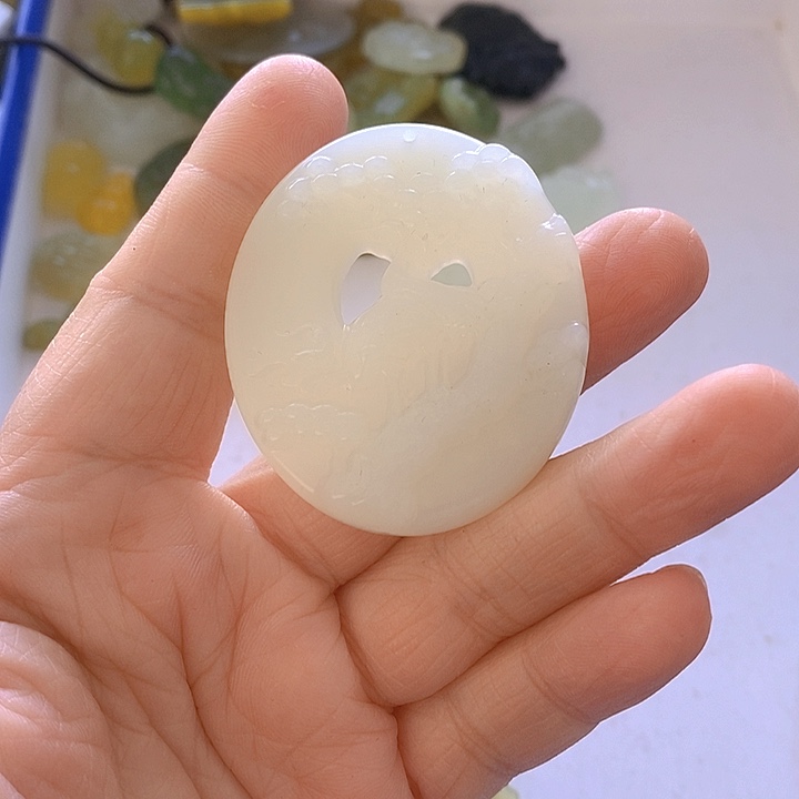 蛇纹石玉颈饰未镶嵌001