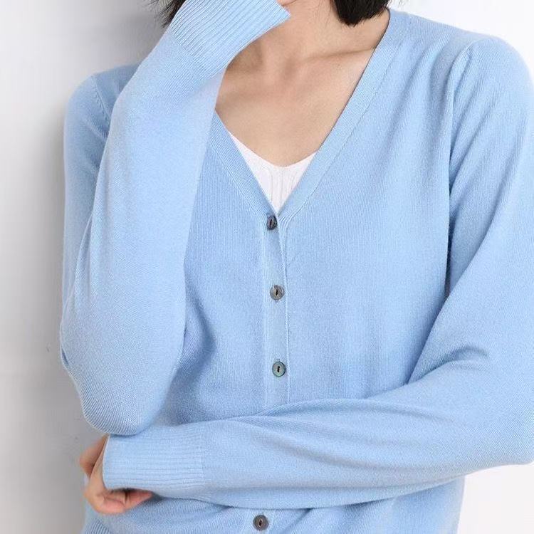 春秋新款V领针织开衫女纯色显瘦小香风外套气质打底上衣