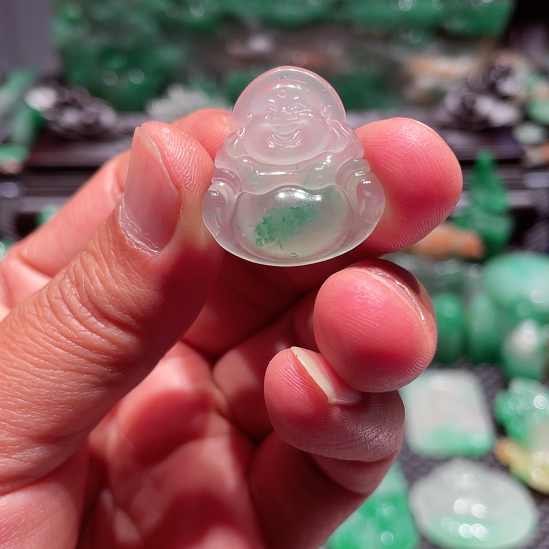 石英质玉颈饰未镶嵌