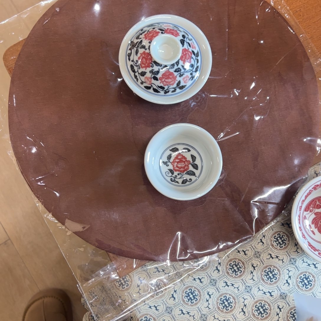 青**里Y正绎堂釉里红一盖一杯