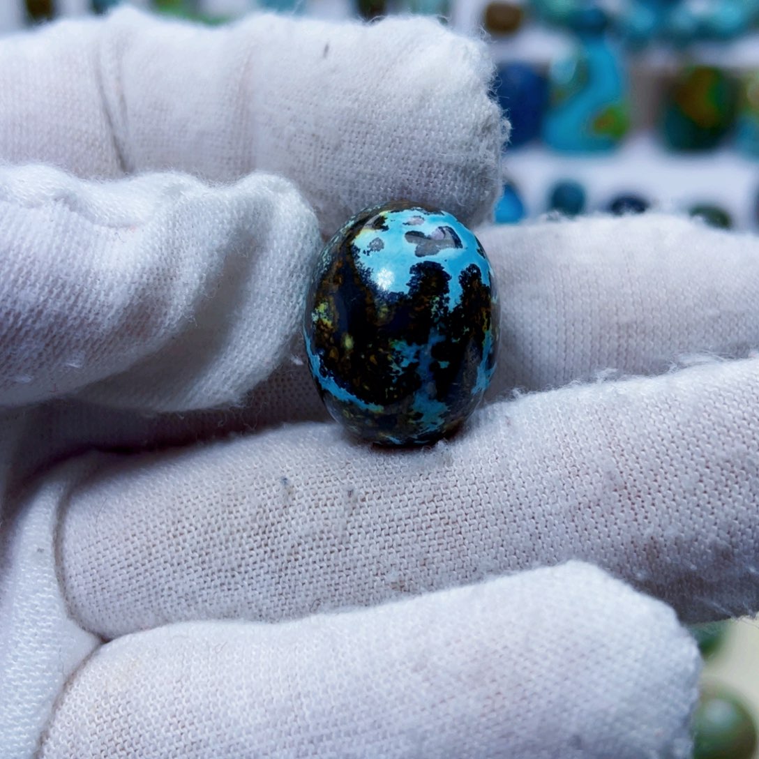 绿松石未镶嵌饰品