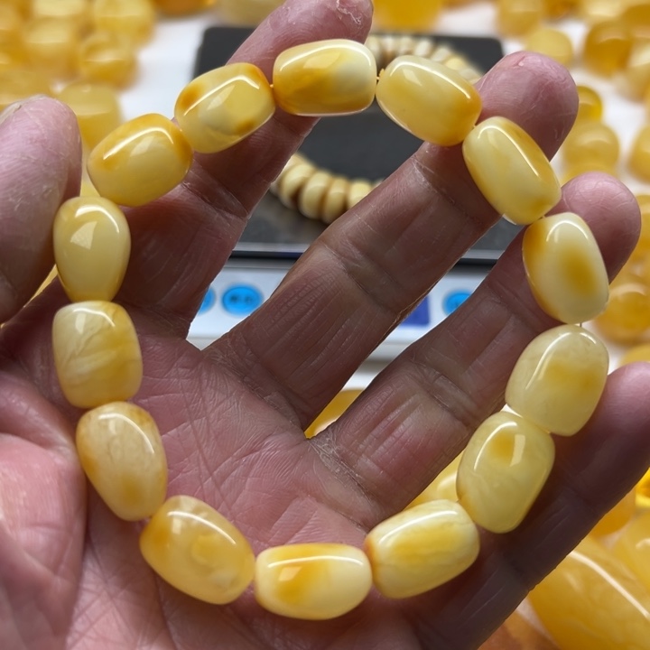 琥珀未镶嵌裸石原矿