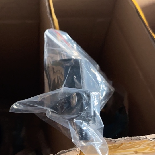 铝合金回弹羊角头一个颜色备注